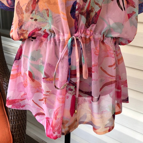 🛑SOLD🛑💕EUC Calvin Klein Pink Sheer Top💕 - Picture 3 of 10